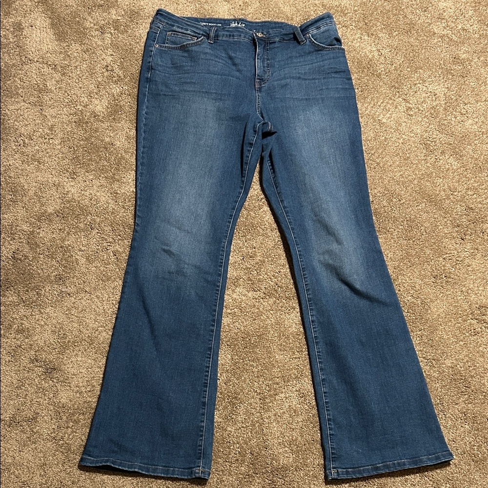 Style & Co. Women's Blue Flare Jeans_ 16 Long- Curvy Boot Leg